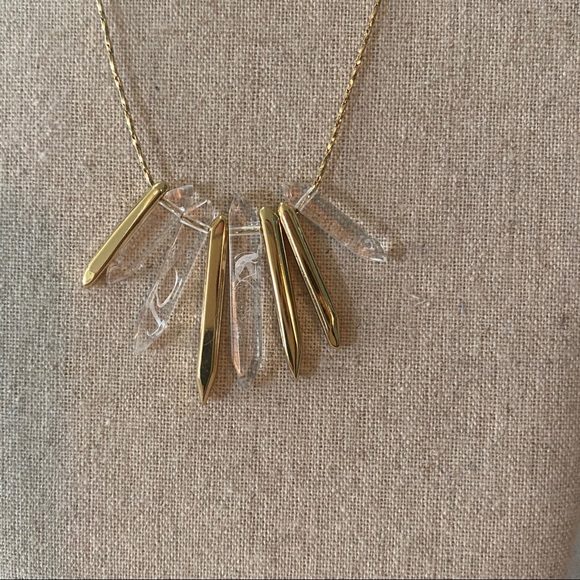NWOT Stella & Dot Gold Rebel Cluster Necklace - Picture 9 of 9